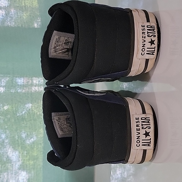 Boys Converse Chuck Taylor All Star Axel Slip-Ons, Blue/Black, Size 3, Pre-owned - Picture 7 of 13